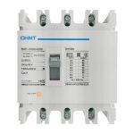 Interruptor moldeada 4X 250A 50KA 4P NM1-250H/4300 250A: seguridad y rendimiento óptimos para tus sistemas eléctricos. Mejor precio